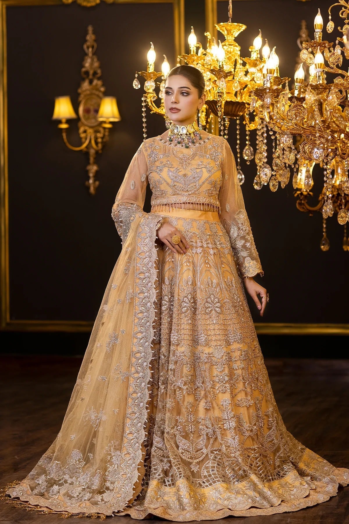 Pale Gold Gerbera Designerstudioofficial